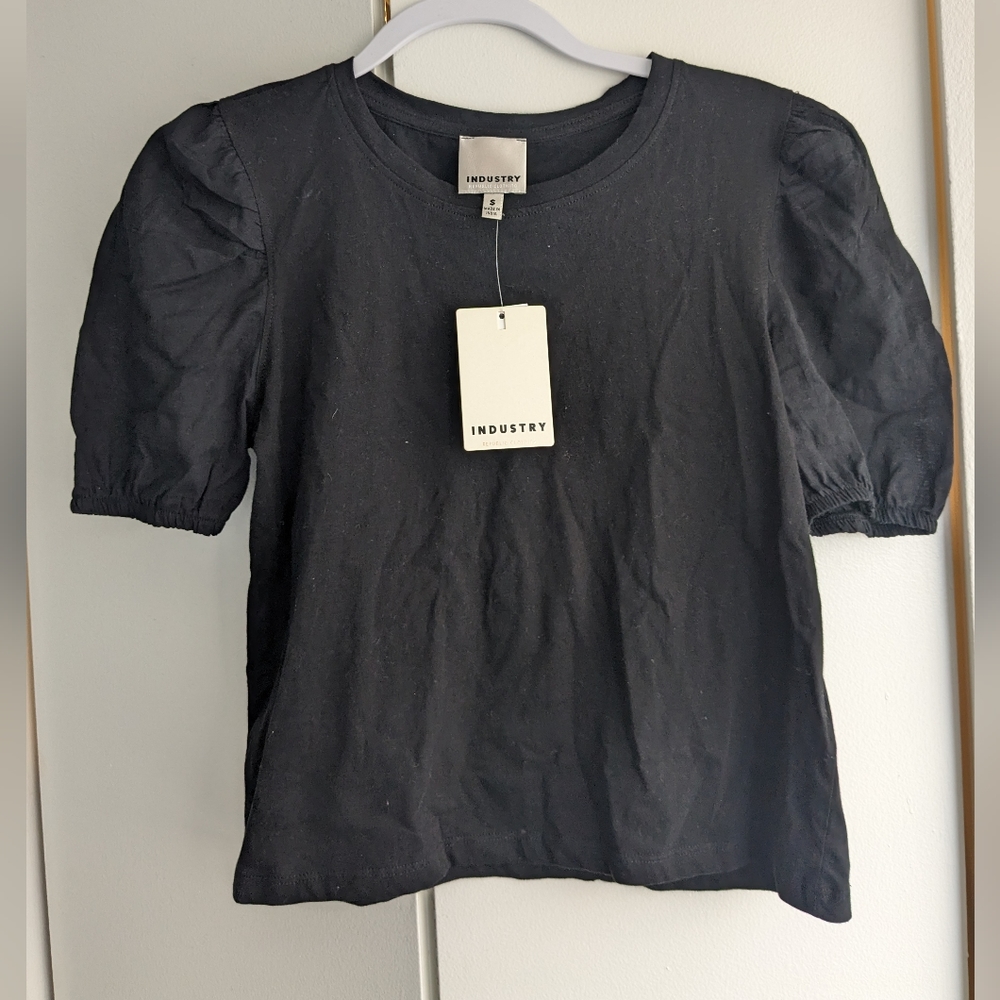 Industry Puff-Sleeve Black Top (NWT) (S)